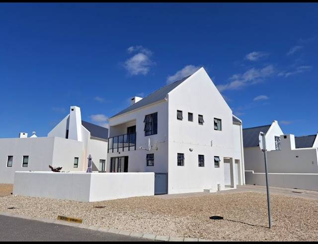 2 BEDROOM HOUSE FOR SALE IN BRITANNIA BAY